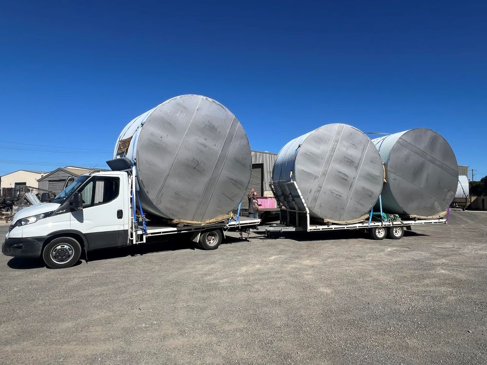 stainless steel water tank delivery to Warrnambool